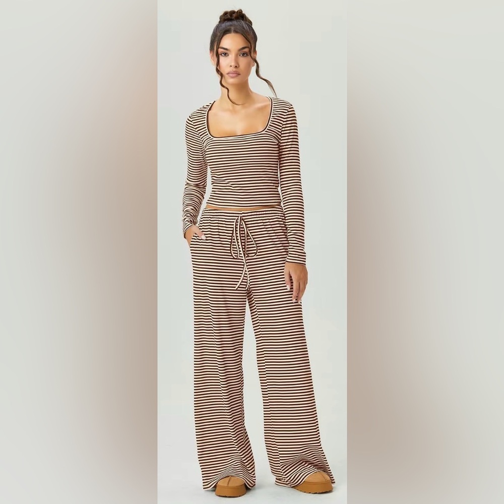 Trendy boutique Cream & Brown Striped Ribbed Lounge Set